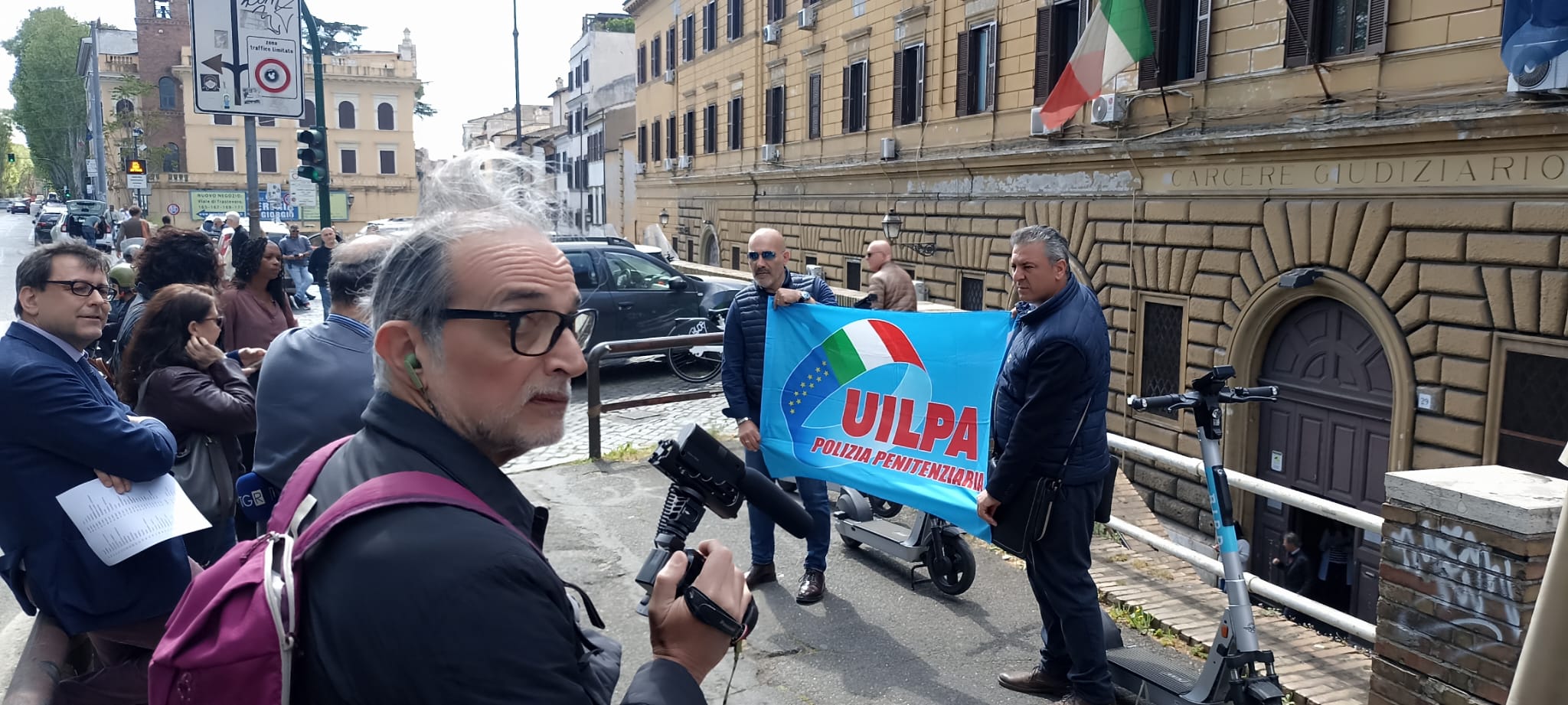 La delegazione del sindacato della Polizia penitenziaria Uilpa.